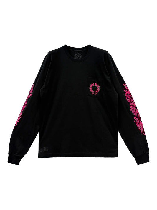 Chrome Hearts
long-sleeved top with a print